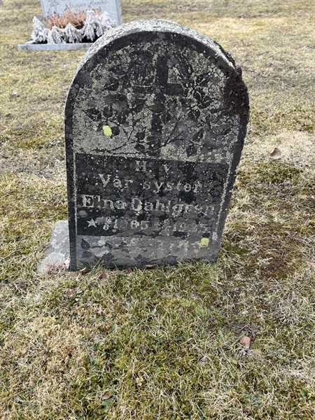 Grave number: 3 03     0G2407