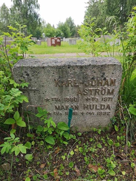 Hautatunnus: NK 04    22