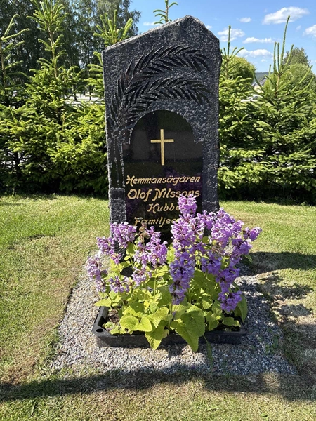 Grave number: 4 G GF    33-35