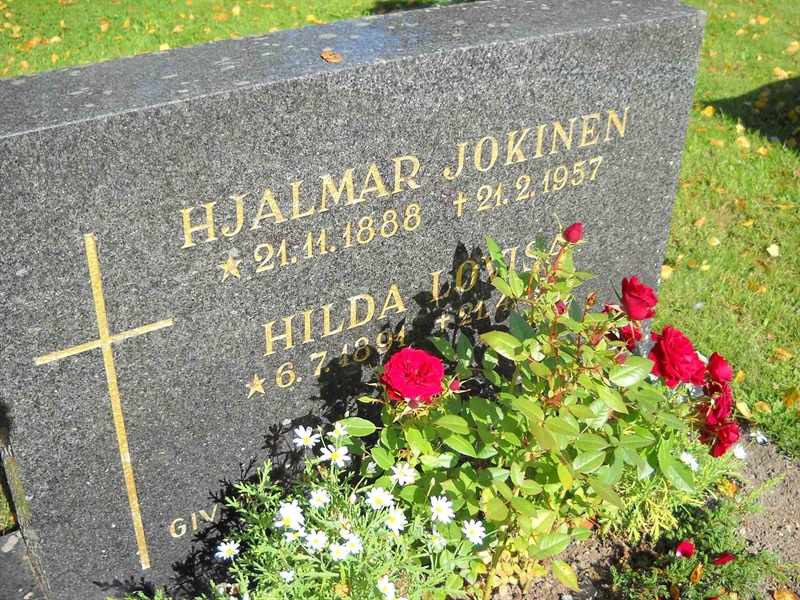 Grave number: 3 MB 18 18-19