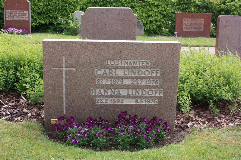 Grave number: Ö 28   114, 115