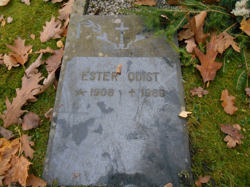 Grave number: Vitt G14   319, 320, 321, 322