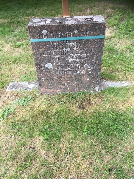 Grave number: 2 F   199