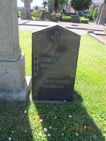 Grave number: 8 N    39B
