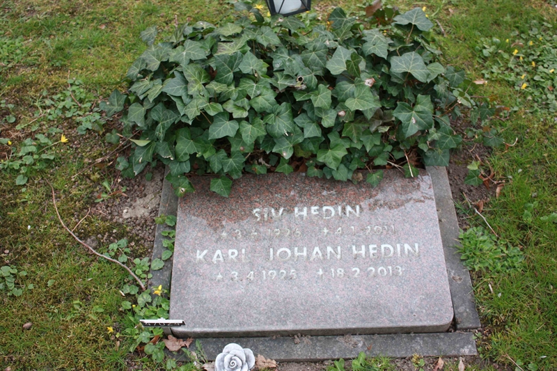 Grave number: Ö 47    24