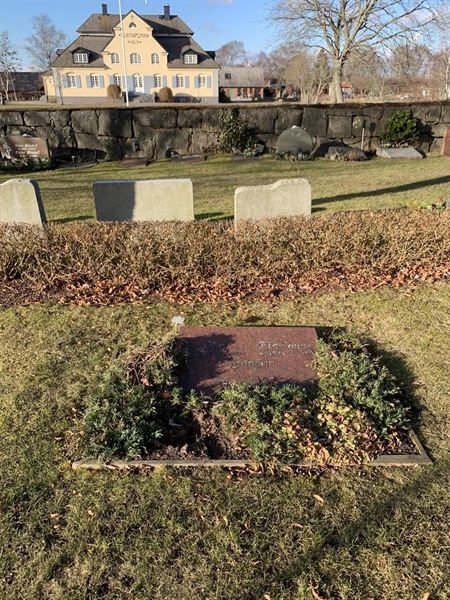 Grave number: SÖ H     2, 3
