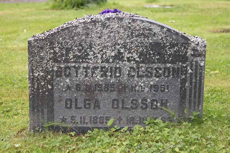 Grave number: GK MAGDA    95