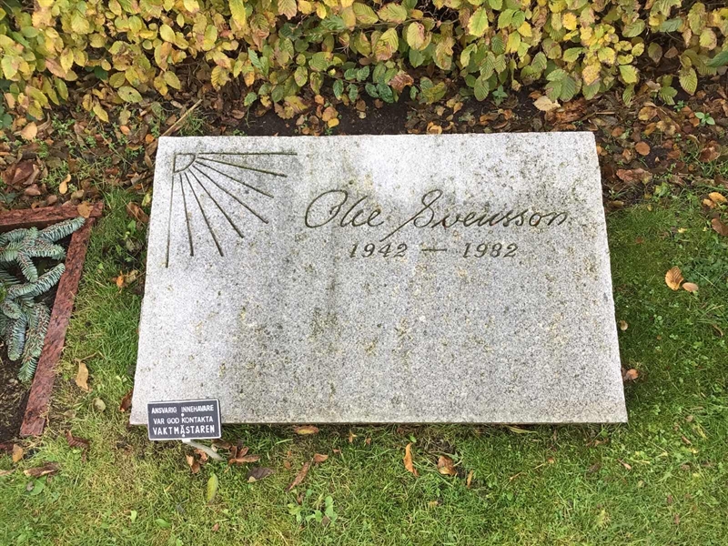Grave number: SK 2 06  897