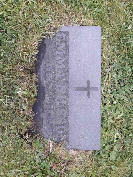 Grave number: TÖ 5   314