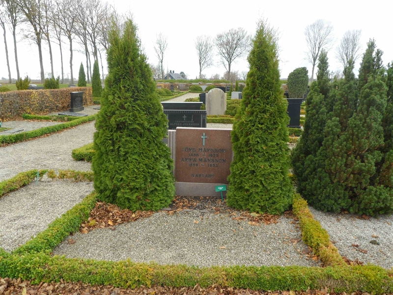 Grave number: ÖTN NMK2    12, 13
