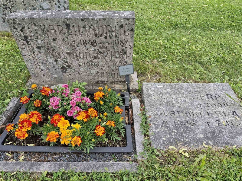 Grave number: GR PA  0276-0277