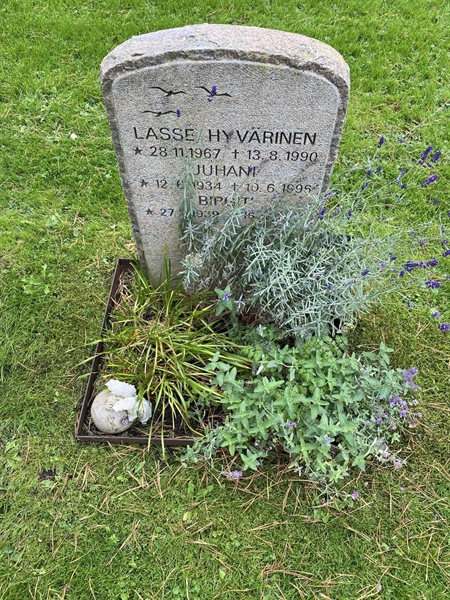 Hautatunnus: 2 E    92