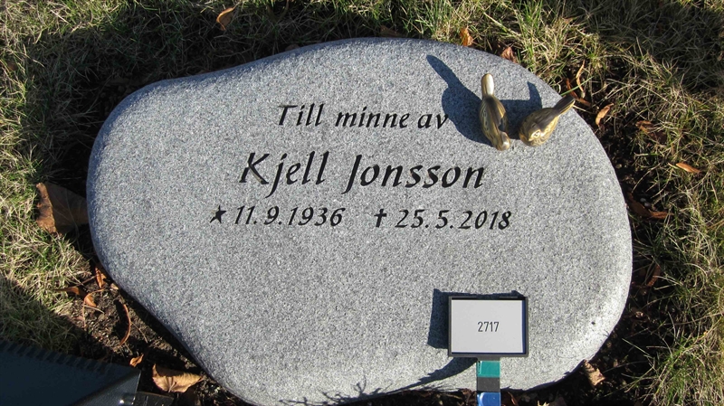 Grave number: KG G  2717
