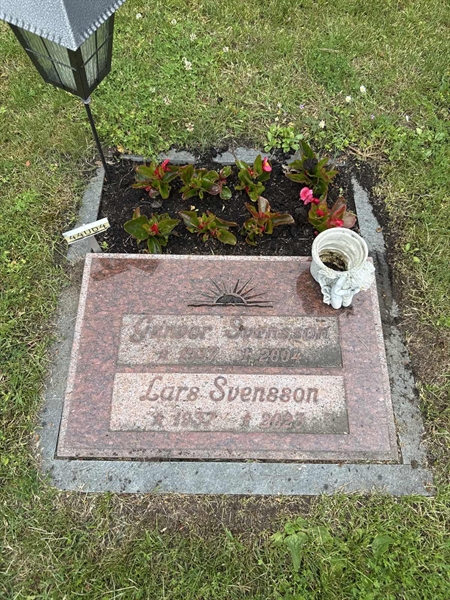 Grave number: NÅ U44 64