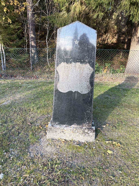 Gravnummer: R 1    24