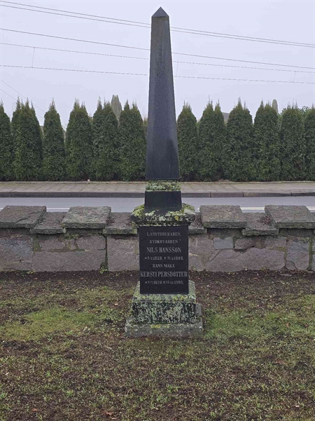 Hautatunnus: 1 13 5-7