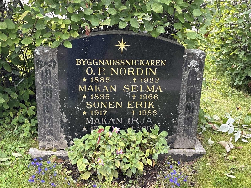 Hautatunnus: SÄ GA  1505