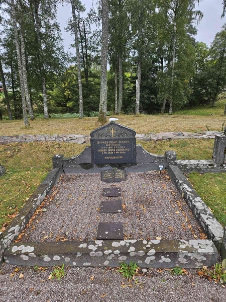 Gravnummer: Fr 2    25-26