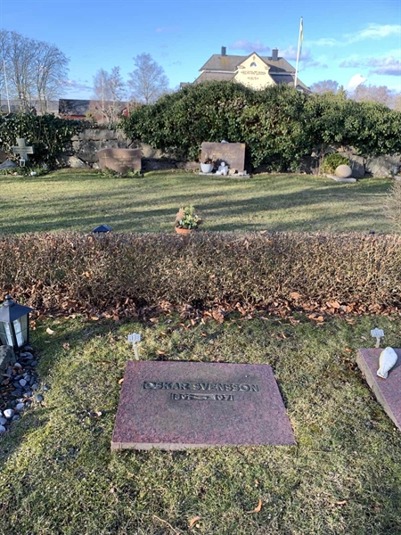 Grave number: SÖ H    18
