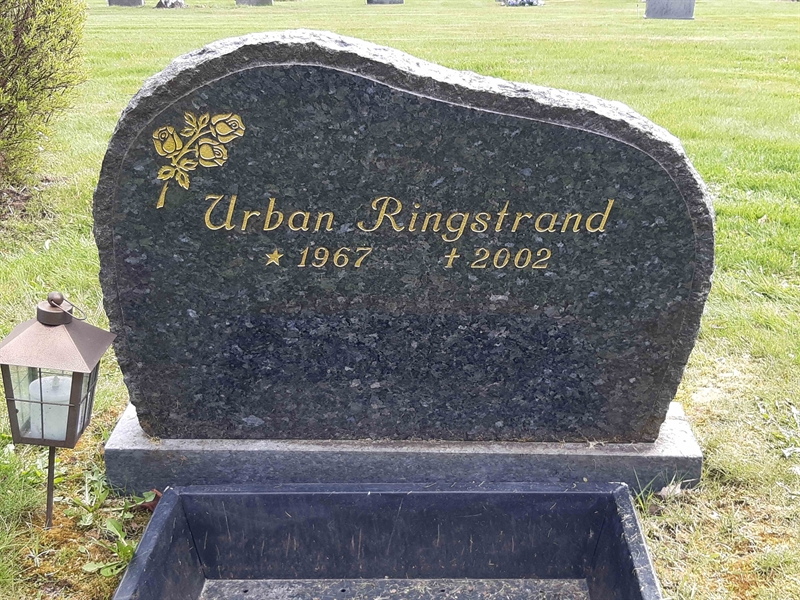 Grave number: KA 20  1375