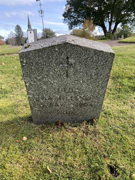 Grave number: 4 Ga 25    37