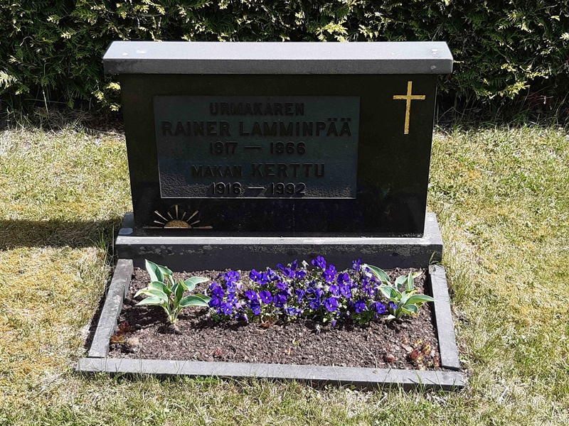 Grave number: JÄ 07   235