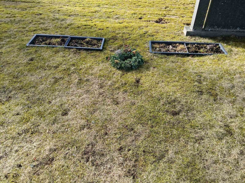 Gravnummer: 2 8  258, 259, 260, 261, 262, 263