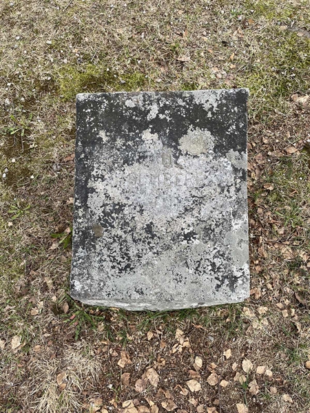 Grave number: R 3   242