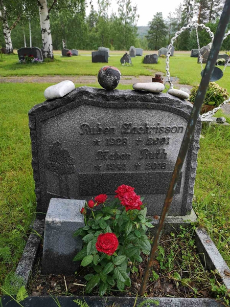 Hautatunnus: NK 16    33