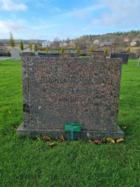 Grave number: KN 02   359