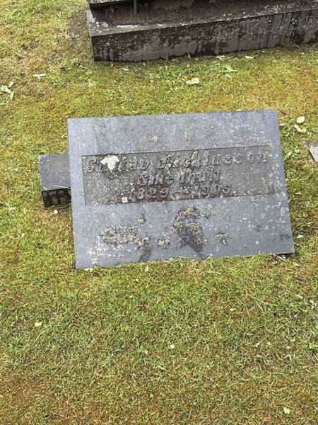 Grave number: SKF D    46