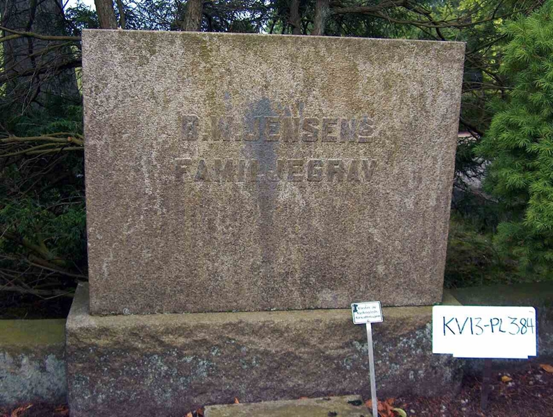 Grave number: HÖB 13   384