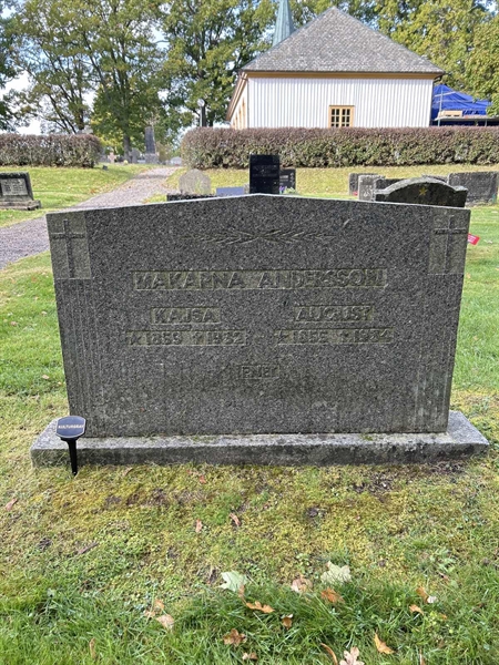 Grave number: T A D   830-831