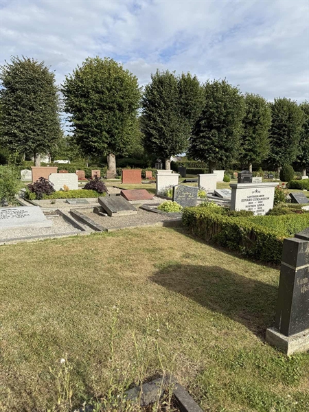 Grave number: ON C   337, 338