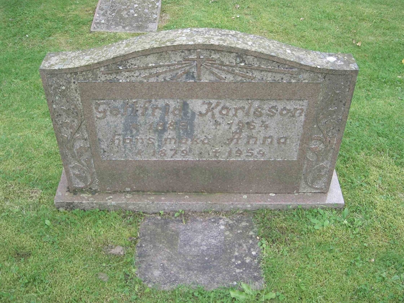 Grave number: 07 D   13