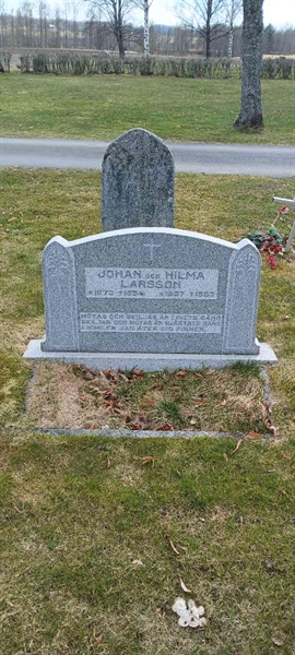 Grave number: 3 Nya B    56-57