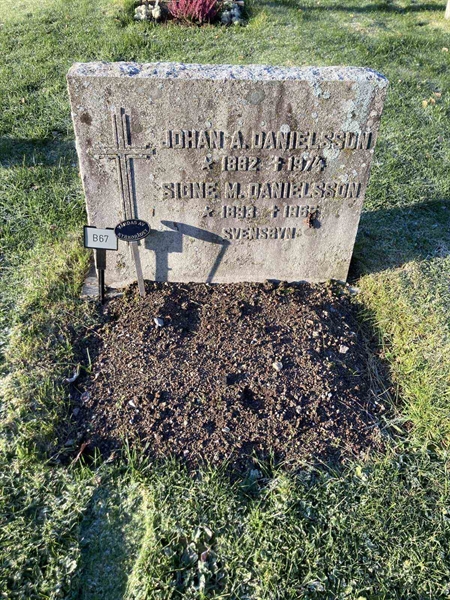 Grave number: 1 NB    67