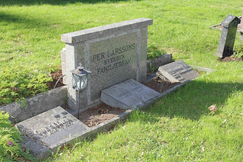 Grave number: A F  194