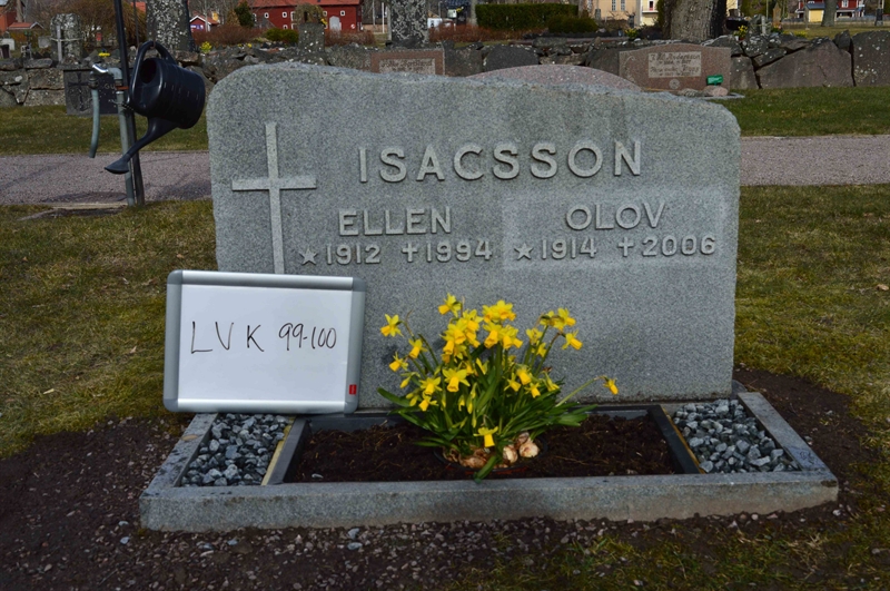 Grave number: LV K    99, 100
