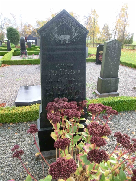 Grave number: ÄS 01    002