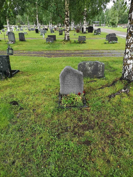 Hautatunnus: NK 16    13