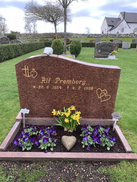Grave number: SÖ L   124