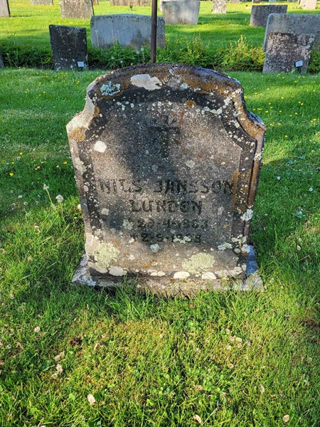 Grave number: kö 01 08   248