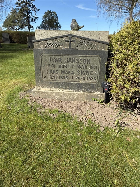 Grave number: 22 B   155