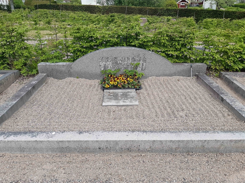 Grave number: NO 26    16