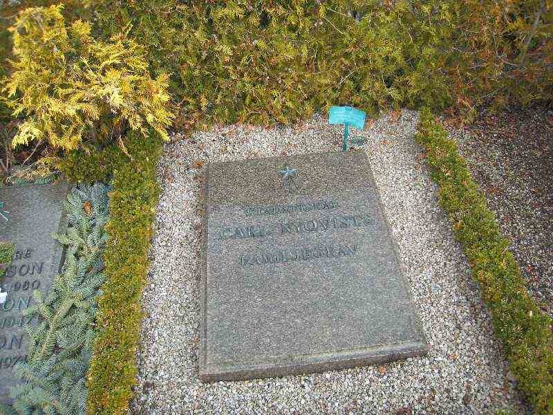 Grave number: NK Urn m     6
