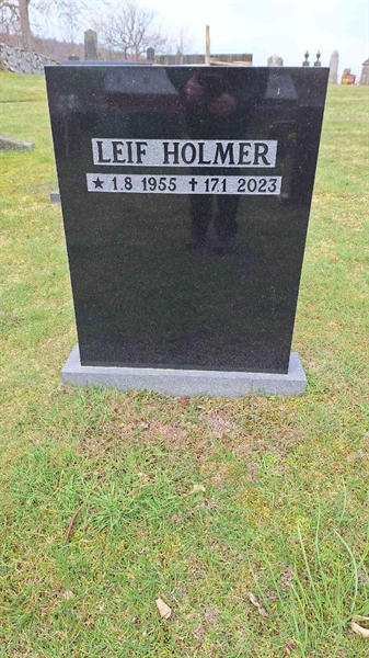 Grave number: VG C    37