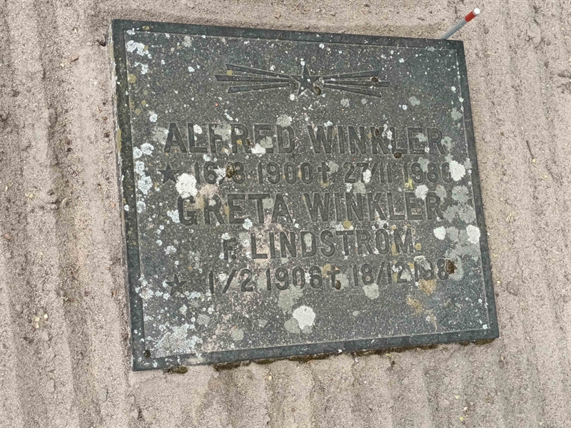 Grave number: SÖ 03    71