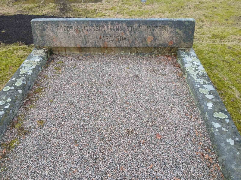 Gravnummer: 2 8   62, 63