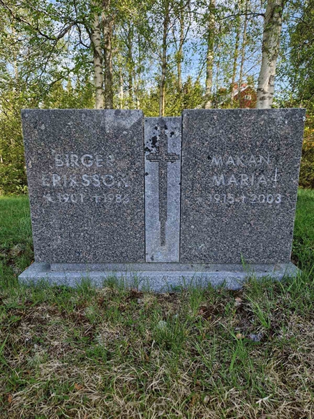 Grave number: 2 02   83, 84, 85